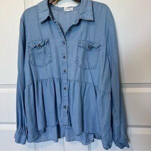 Preppy Babydoll Peplum Denim colored Button Down Top w/breast pockets & collar